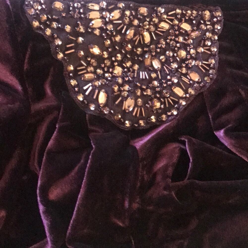 Alex Evenings size 6P Off the Shoulder Velvet Dress - Picture 3 of 8